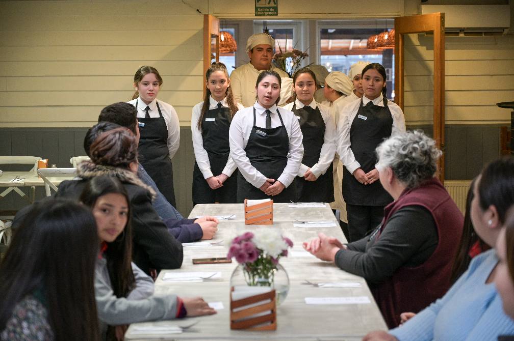 Primera Experiencia Gastronómica PHP: una jornada de aprendizaje, sabor y excelencia