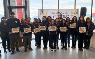 Liceo People Help People de Panguipulli reconoce a estudiantes y familias en la Premiación del Valor Fundacional: Integridad