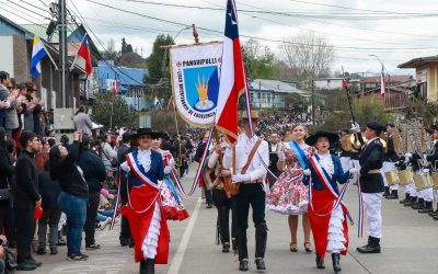 Liceo People Help People de Panguipulli participó en tradicional Desfile de Fiestas Patrias